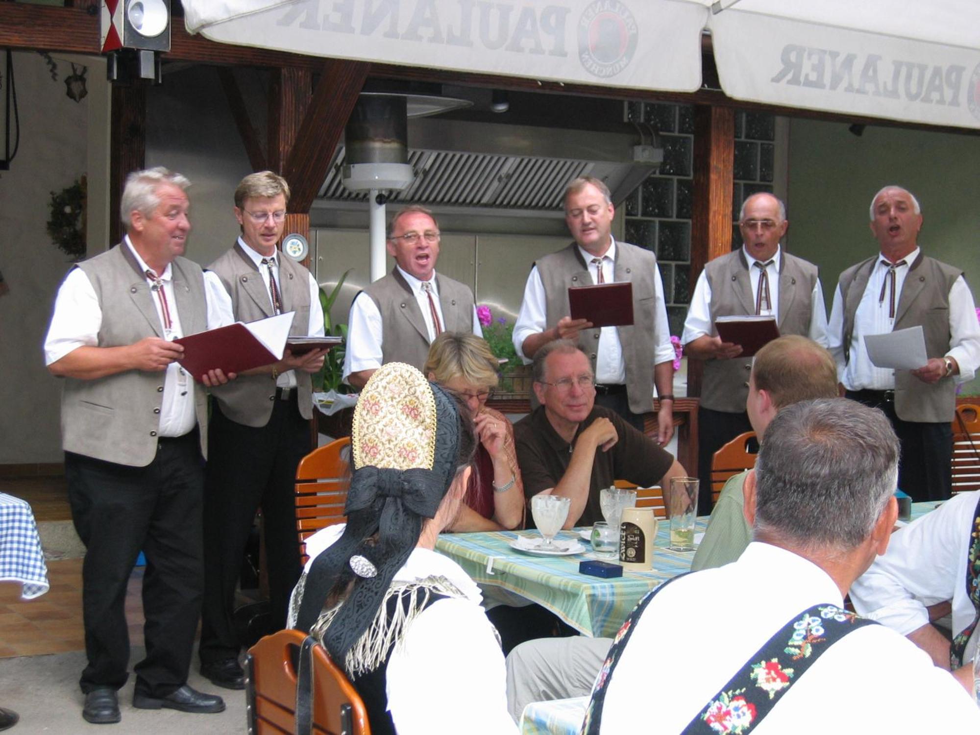 Gasthof & Hotel Goldener Hirsch Bad Berneck im Fichtelgebirge Bagian luar foto