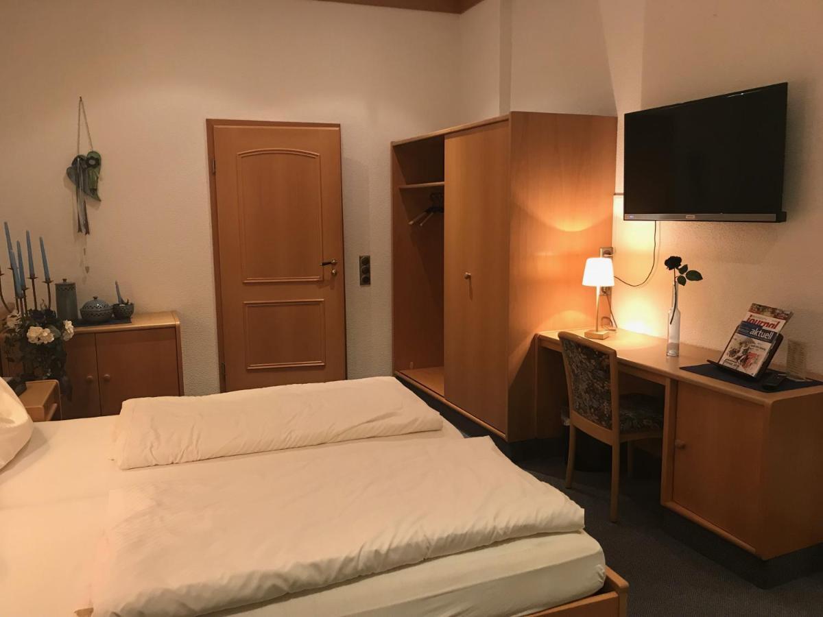 Gasthof & Hotel Goldener Hirsch Bad Berneck im Fichtelgebirge Bagian luar foto