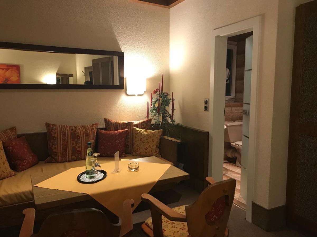 Gasthof & Hotel Goldener Hirsch Bad Berneck im Fichtelgebirge Bagian luar foto
